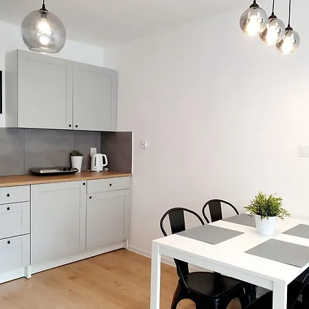 Pieszo Na Plaze Apartment *
