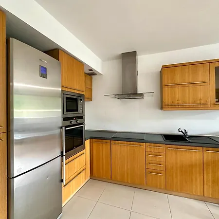 Pieszo Na Plaze Apartment