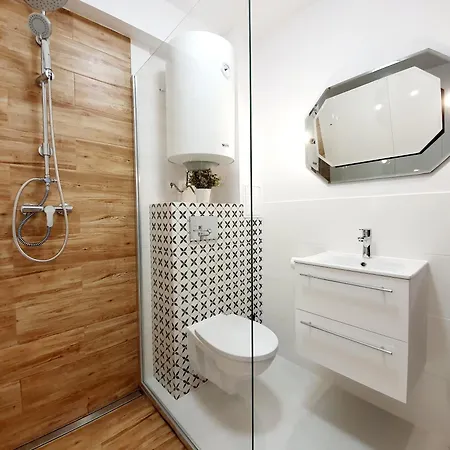 Pieszo Na Plaze Apartman *